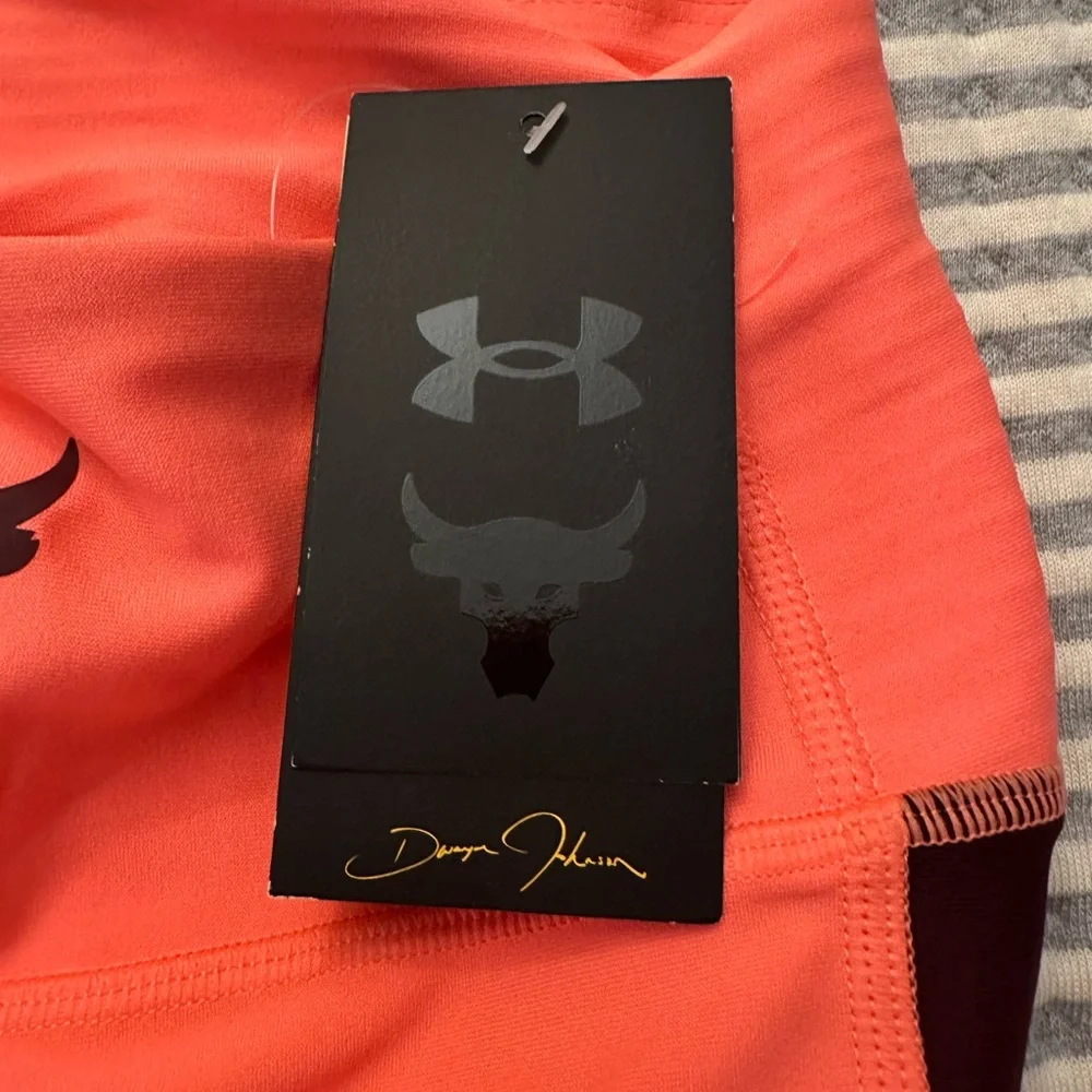 Under Armour Coral Compression Leggings - Picture 5 of 5